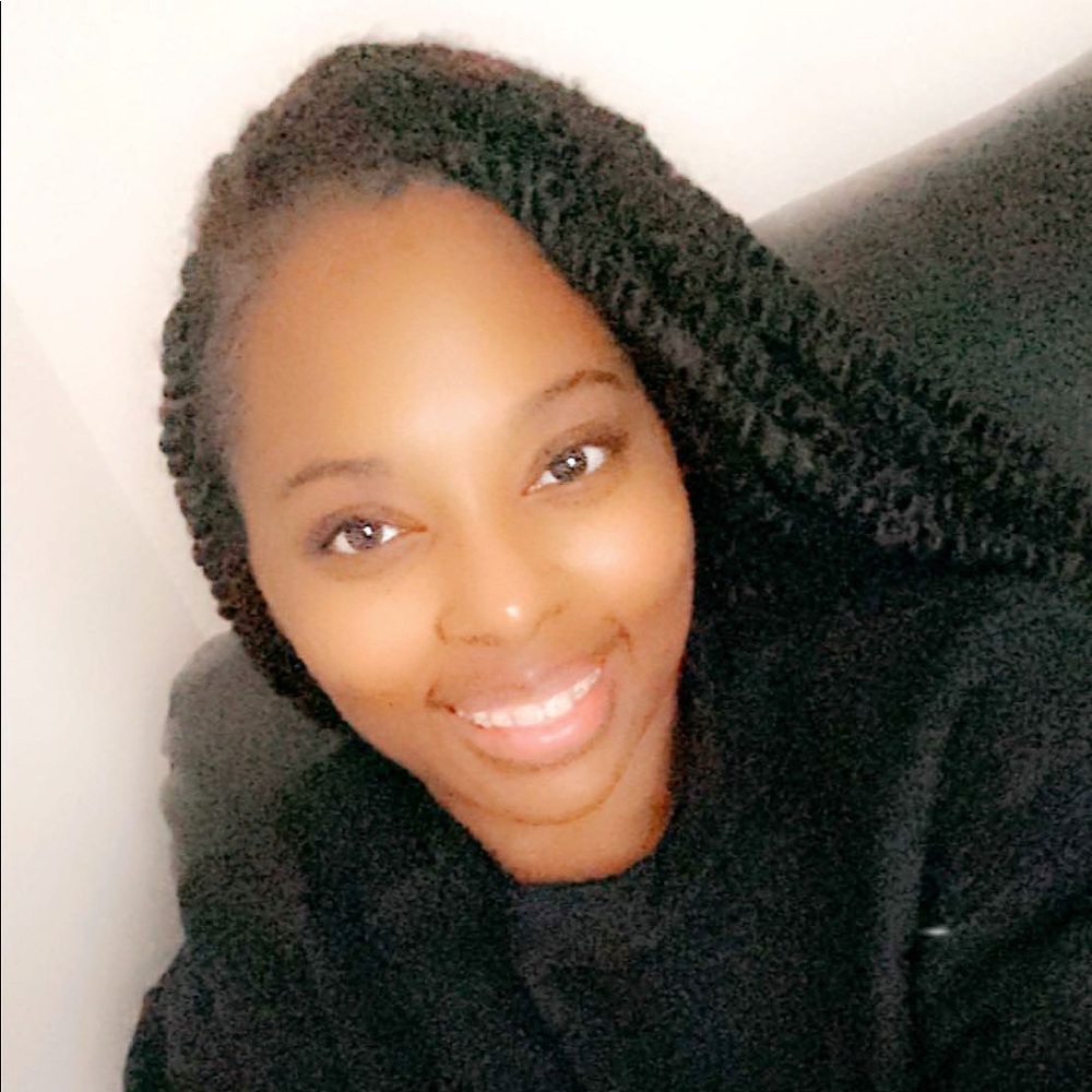 Meet your Posher, Lashaunda